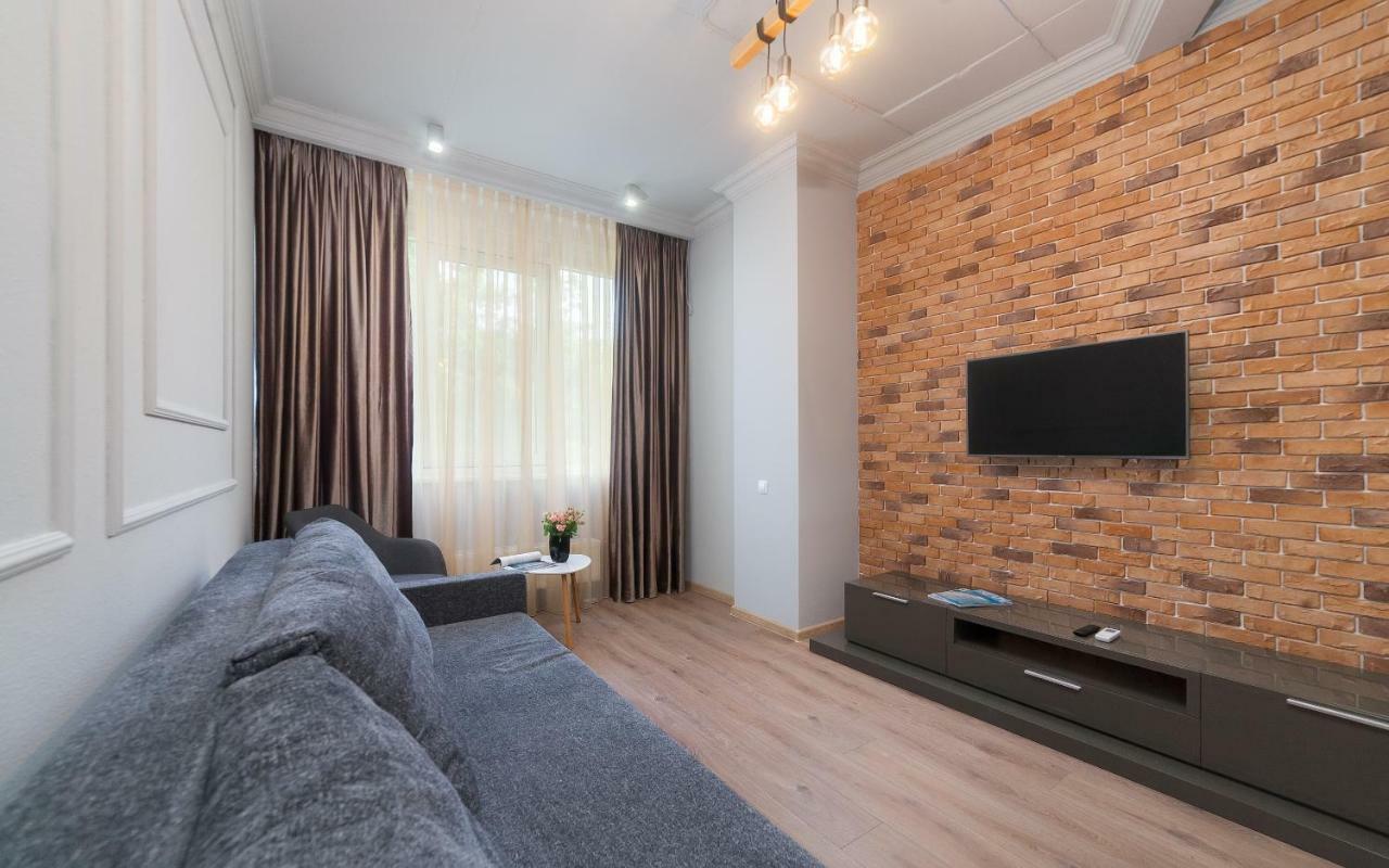 Green Apartments Odessa Extérieur photo