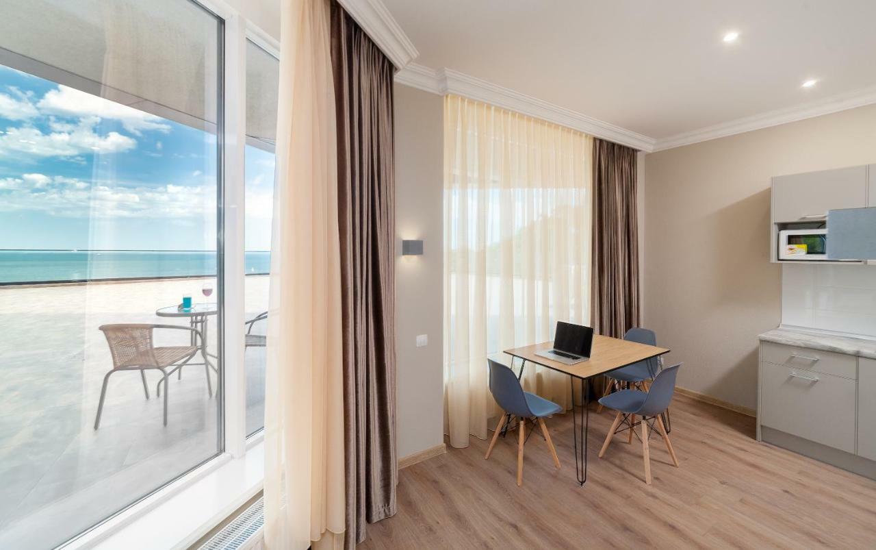 Green Apartments Odessa Extérieur photo
