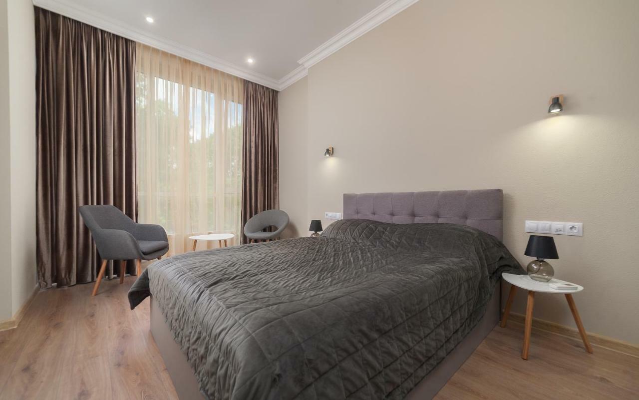 Green Apartments Odessa Extérieur photo