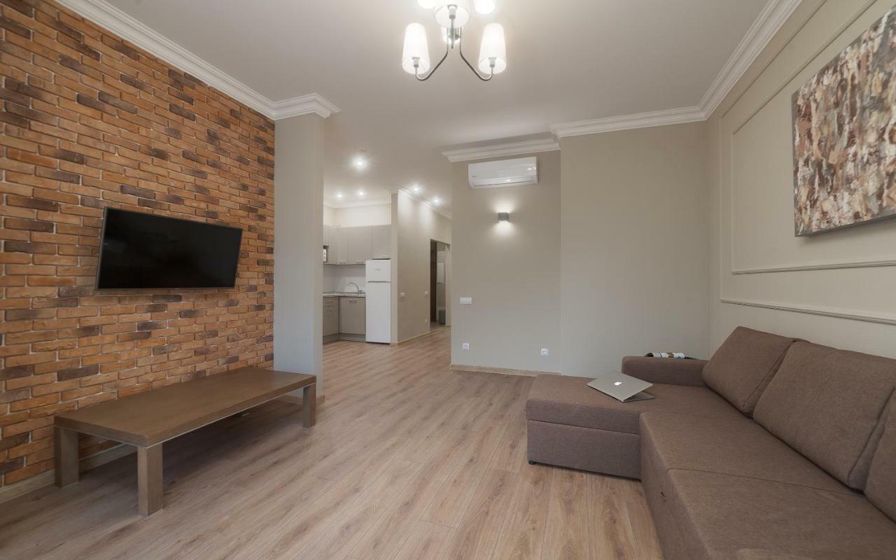 Green Apartments Odessa Extérieur photo